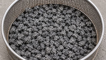 Clean sieve, minimal dust